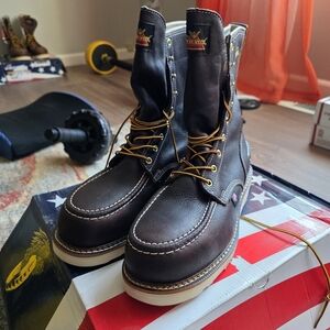 Thorogood Man Boots Size 11D